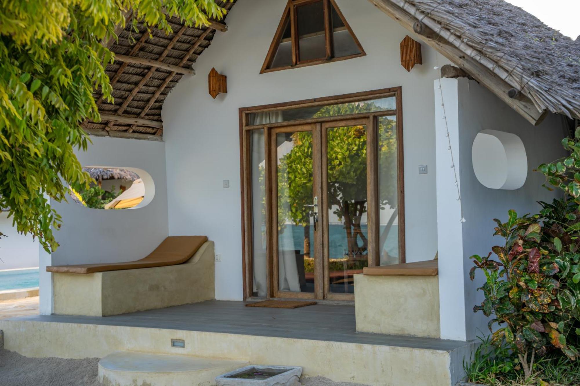 Juana Ocean Villas Makunduchi Екстериор снимка