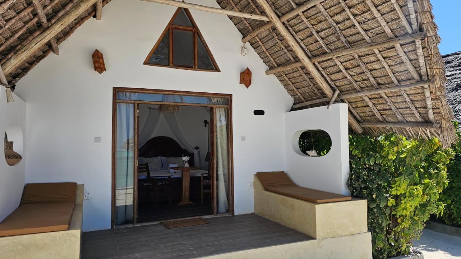 Juana Ocean Villas Makunduchi Екстериор снимка
